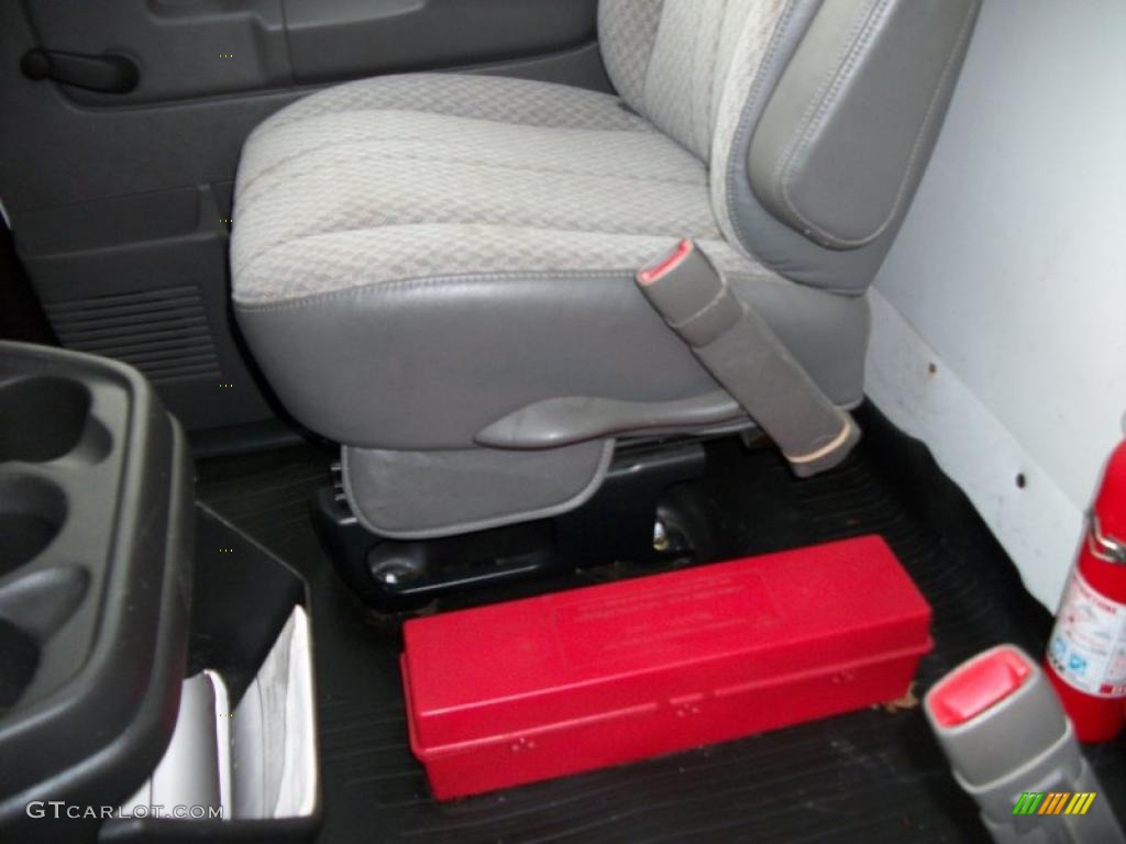 2006 Chevrolet Express 3500 Cutaway Moving Van Interior Color Photos