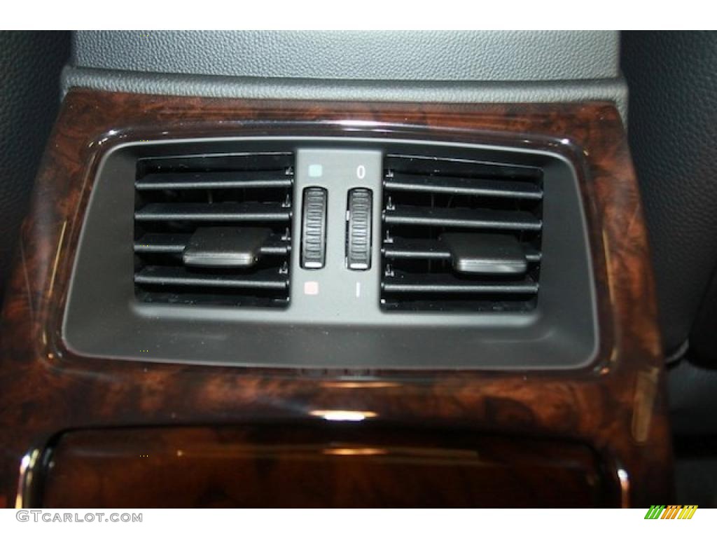 2011 3 Series 328i Coupe - Jet Black / Black photo #11
