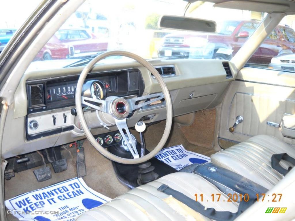 Beige Interior 1969 Buick Skylark GS 350 Coupe Photo #40111591