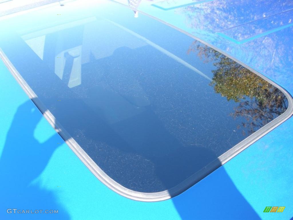 2008 Dodge Nitro R/T Sunroof Photos