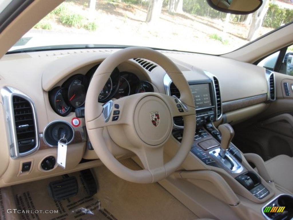 Luxor Beige Interior 2011 Porsche Cayenne Standard Cayenne Model Photo #40120819