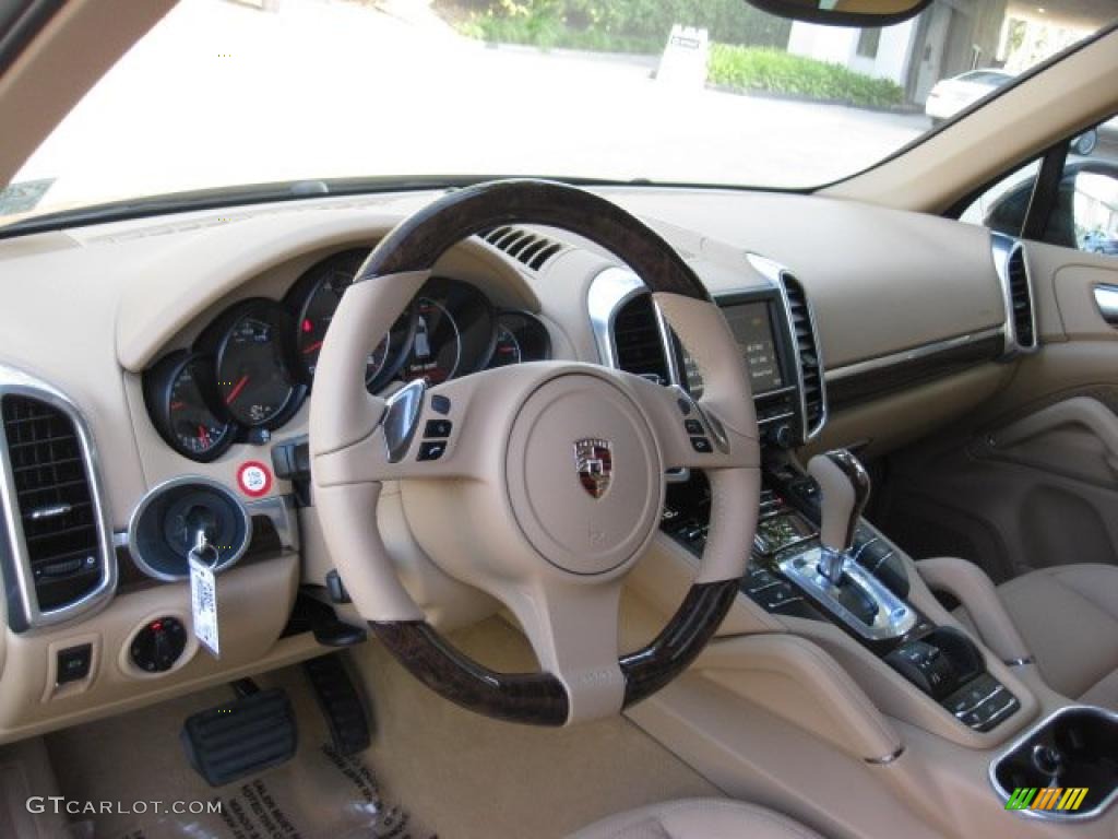 Luxor Beige Interior 2011 Porsche Cayenne Standard Cayenne Model Photo #40120971