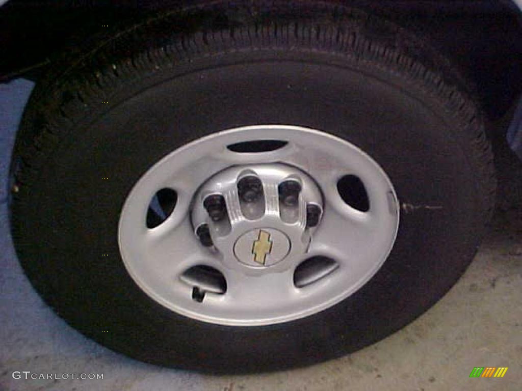 2011 Chevrolet Express 2500 Cargo Van Wheel Photo #40123435