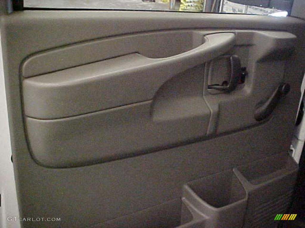 2011 Express 2500 Cargo Van - Summit White / Medium Pewter photo #5