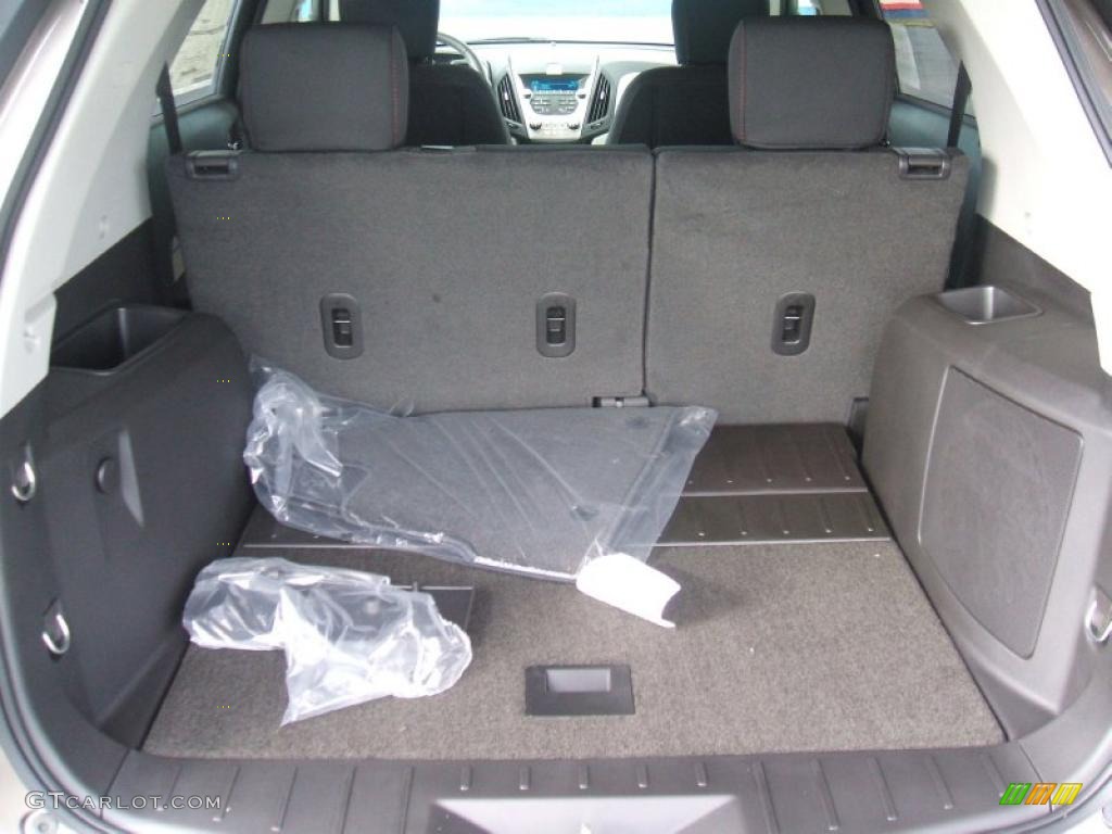 2011 Chevrolet Equinox LT Trunk Photo #40125796