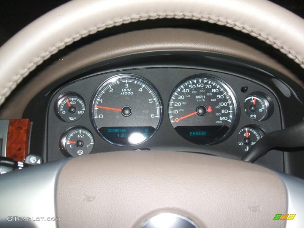 2011 Chevrolet Tahoe LT Gauges Photo #40126220