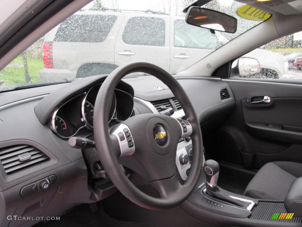 2011 Chevrolet Malibu LT Ebony Dashboard Photo #40126384