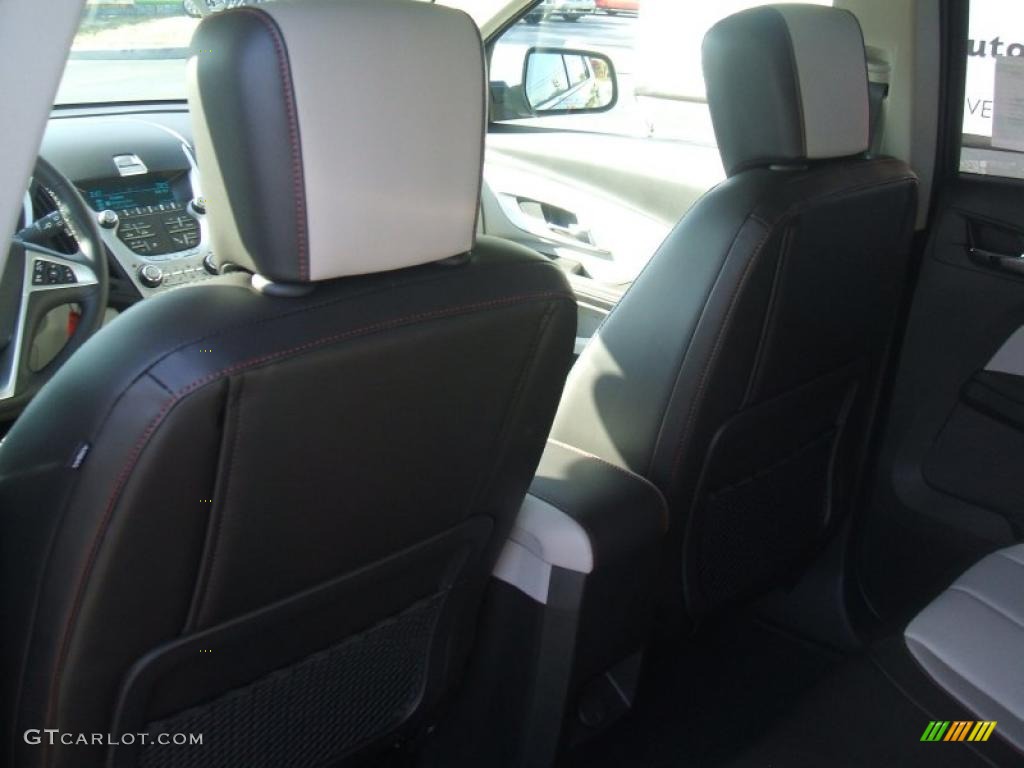 Light Titanium/Jet Black Interior 2011 Chevrolet Equinox LT Photo #40126872