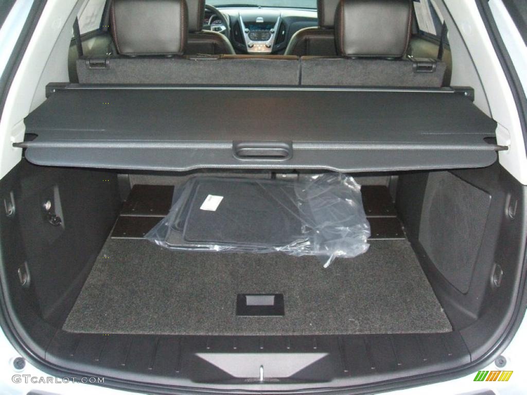 2011 Chevrolet Equinox LTZ Trunk Photo #40127068