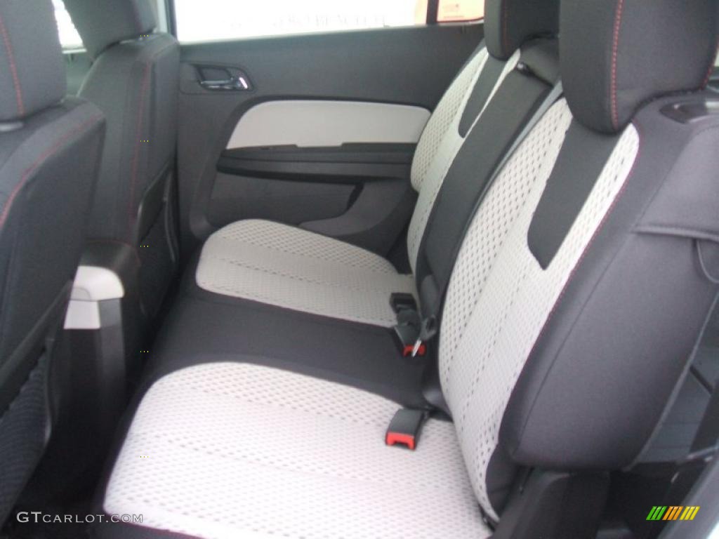 Light Titanium/Jet Black Interior 2011 Chevrolet Equinox LS Photo #40127244