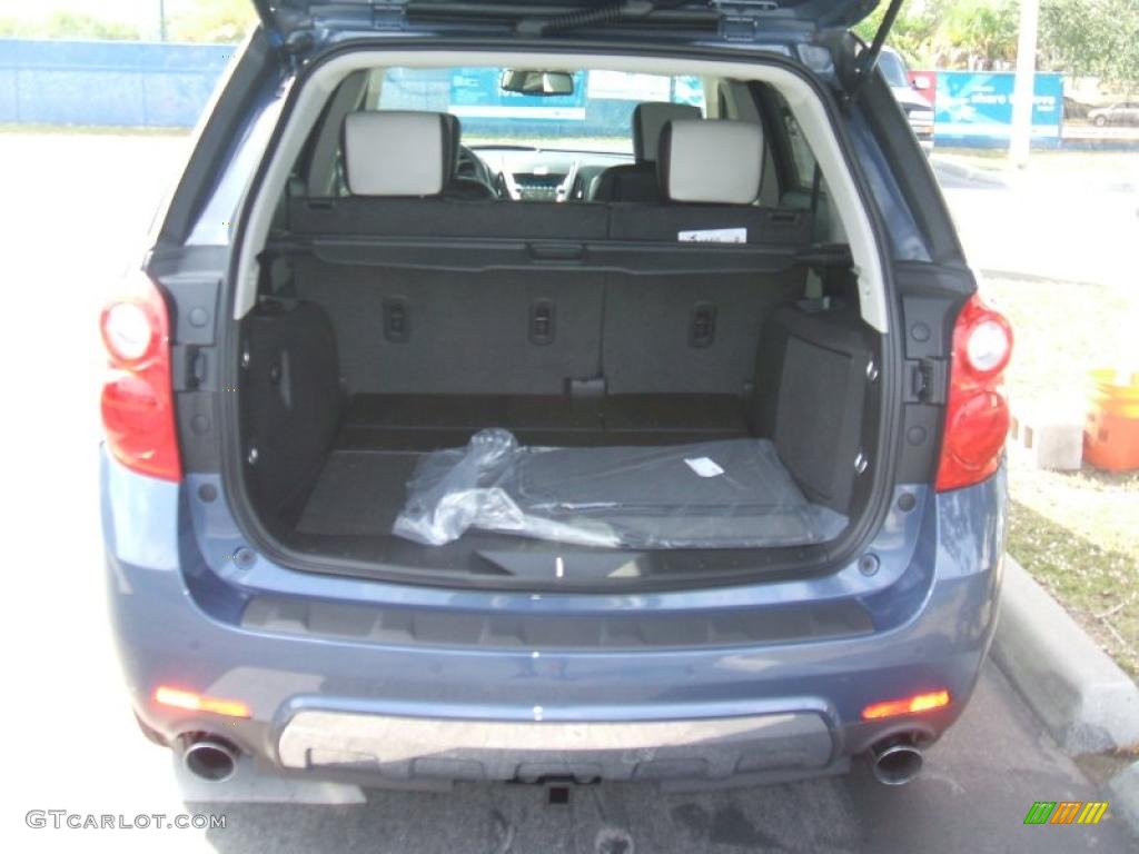 2011 Chevrolet Equinox LTZ Trunk Photo #40127396