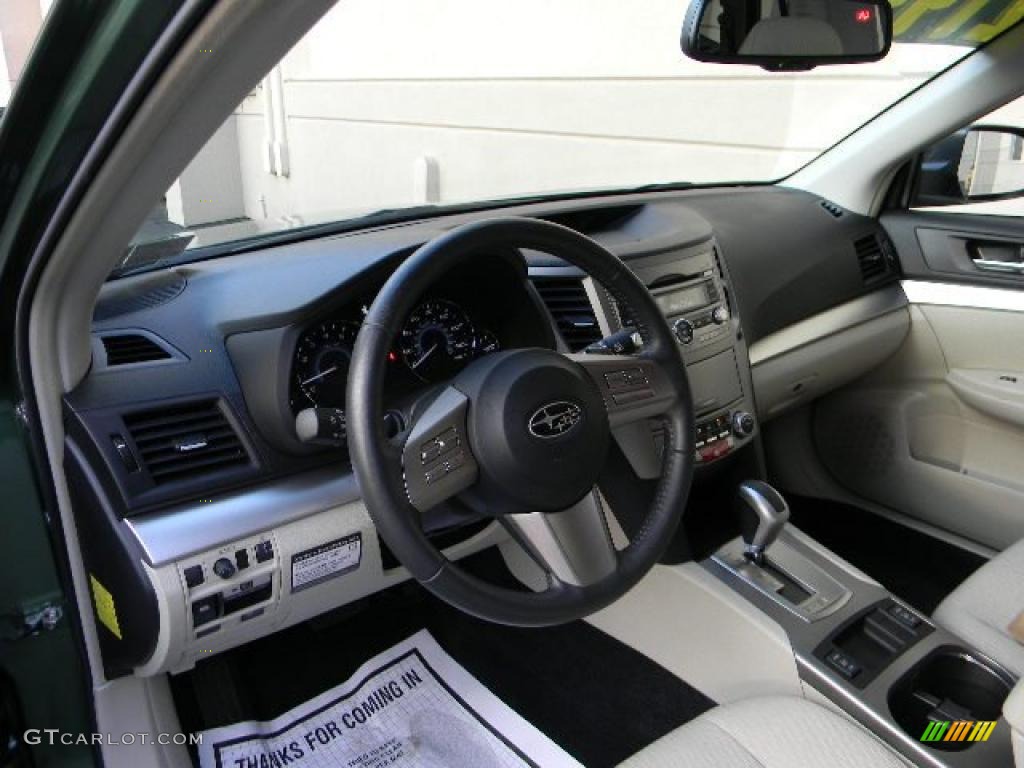 Warm Ivory Interior 2010 Subaru Outback 2.5i Premium Wagon Photo #40129596