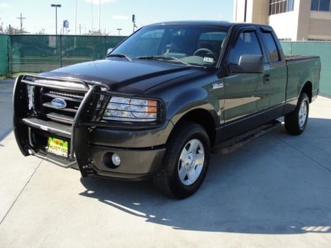 2006 Ford F150 STX SuperCab 4x4 Data, Info and Specs