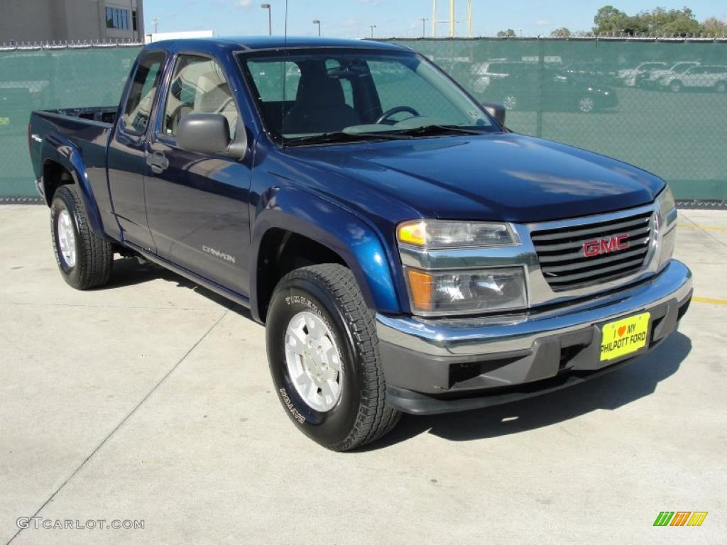 2004 Canyon SL Extended Cab - Indigo Blue Metallic / Pewter photo #1