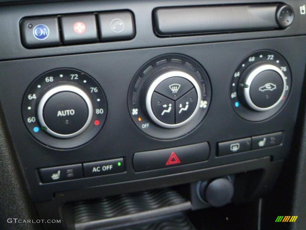 2007 Saab 9-3 2.0T Convertible Controls Photo #40130788