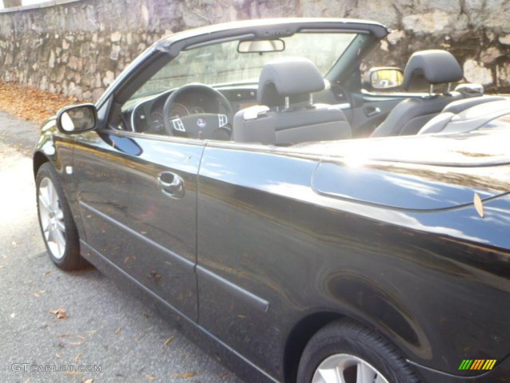 2007 9-3 2.0T Convertible - Black / Black/Gray photo #18