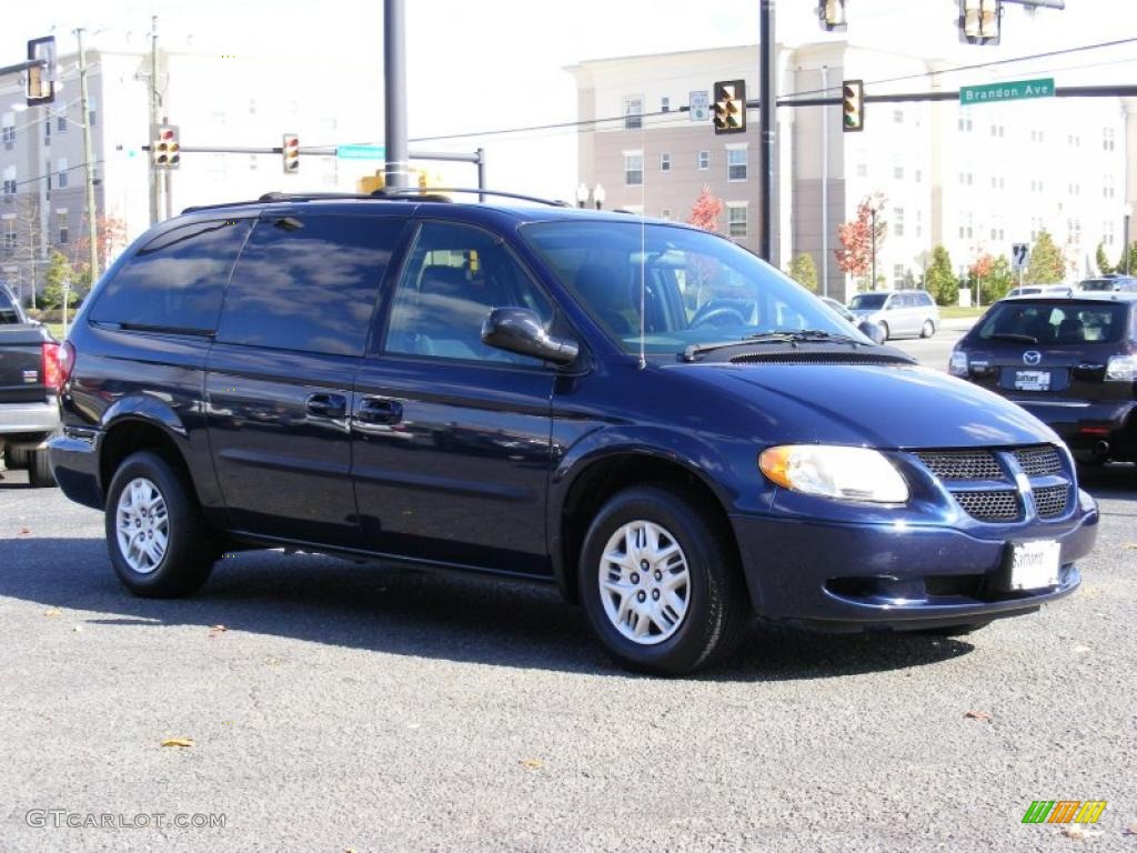 Midnight Blue Pearl 2003 Dodge Grand Caravan Sport Exterior Photo #40135073
