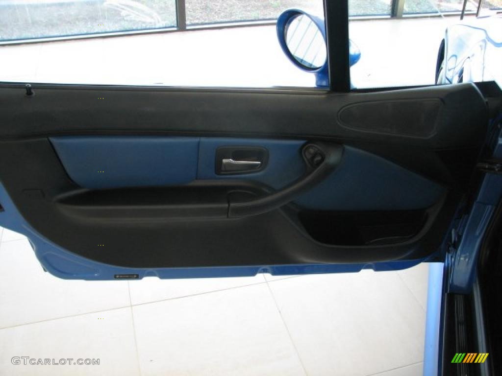 1998 BMW M Roadster Estoril Blue Door Panel Photo #40135437