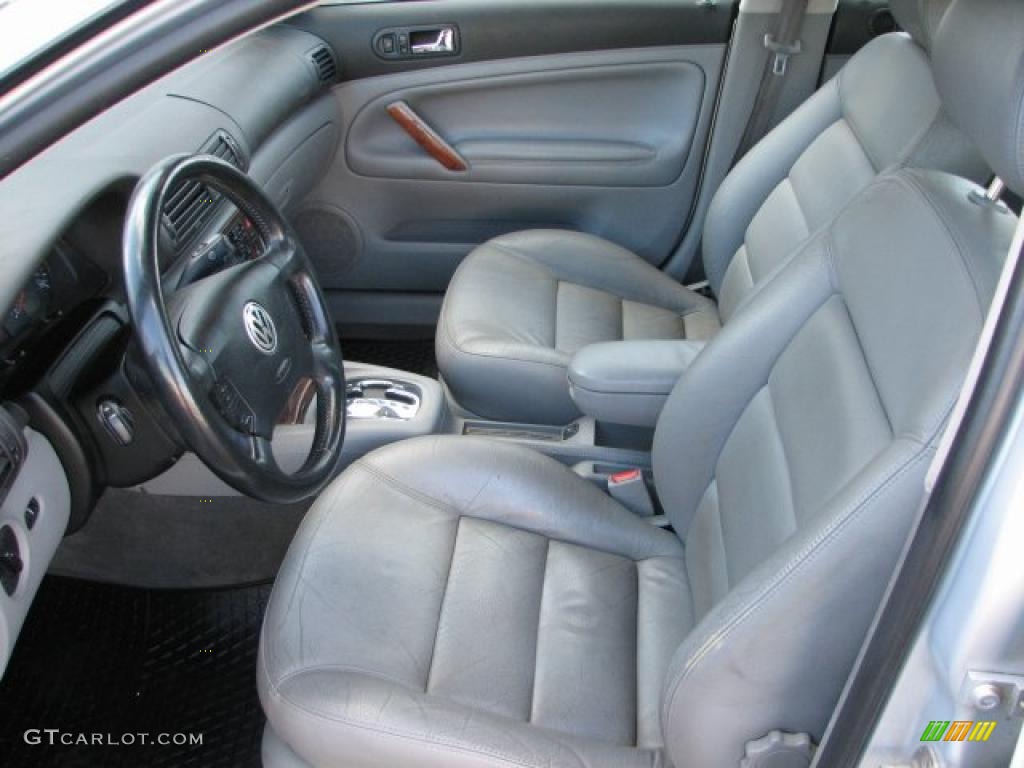 2001 Volkswagen Passat GLX V6 4Motion Wagon Interior Color Photos
