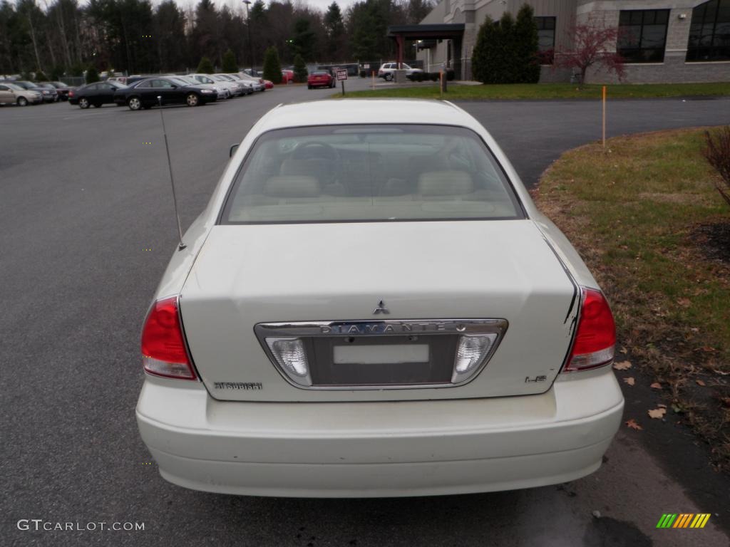 2002 Diamante LS - Vail White / Brown/Tan photo #4