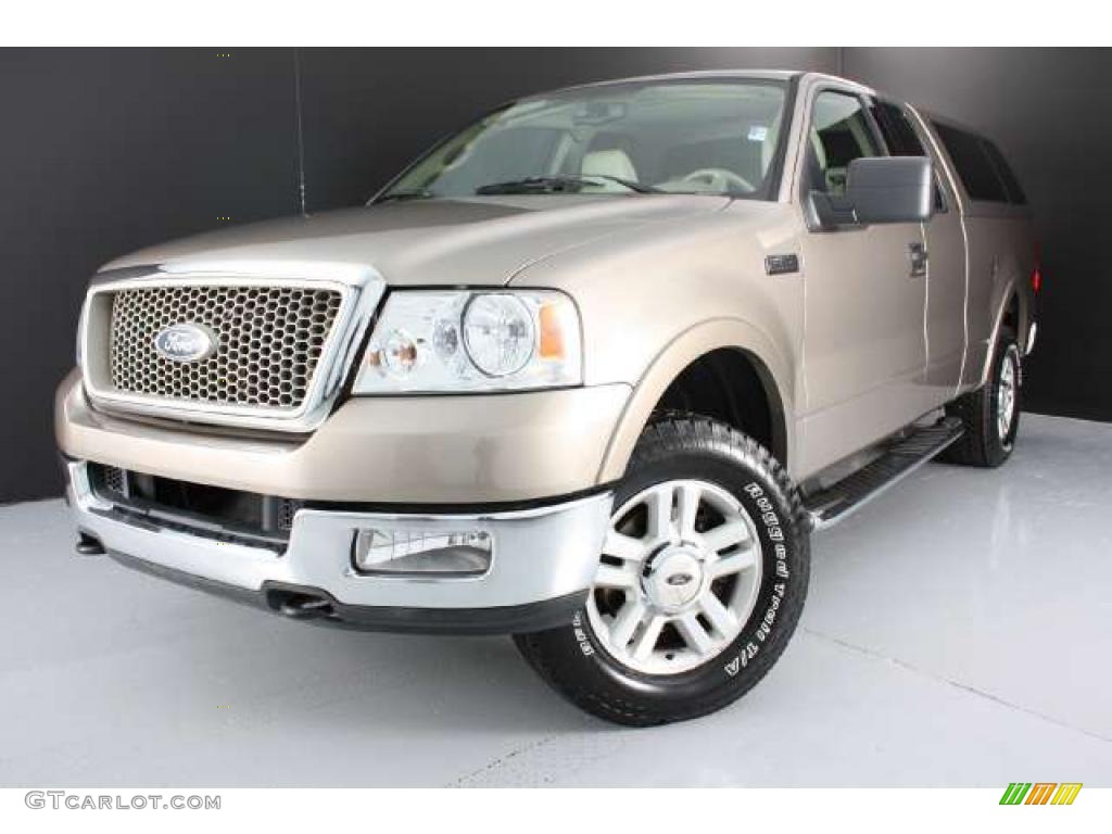 2004 F150 Lariat SuperCab 4x4 - Arizona Beige Metallic / Tan photo #22