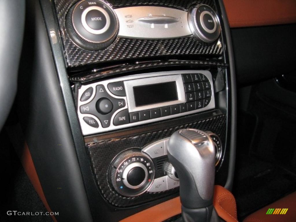 2008 Mercedes-Benz SLR McLaren Roadster Controls Photos