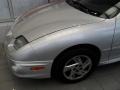 2002 Ultra Silver Metallic Pontiac Sunfire SE Coupe  photo #2