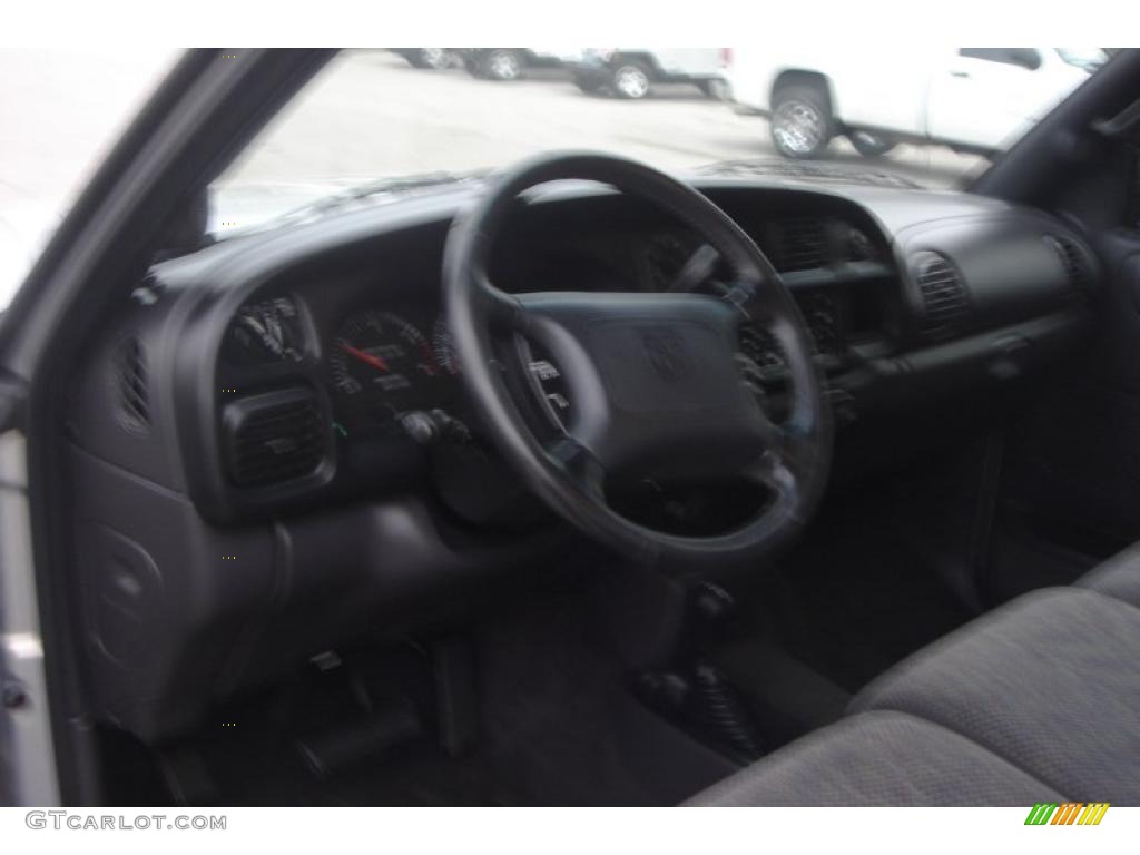 2000 Ram 2500 SLT Regular Cab 4x4 - Light Driftwood Satin Glow / Mist Gray photo #38