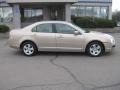 Dune Pearl Metallic - Fusion SE Photo No. 5