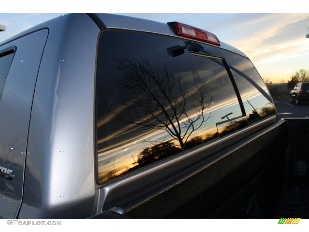 2008 Tundra Double Cab 4x4 - Silver Sky Metallic / Graphite Gray photo #28