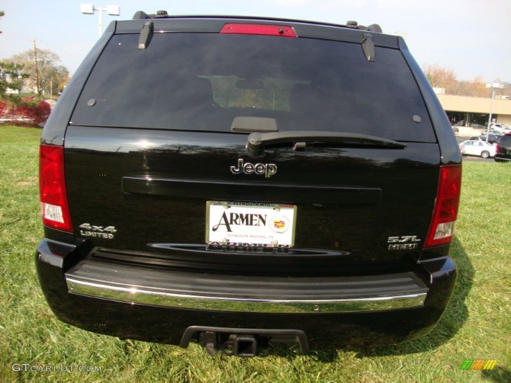 2006 Grand Cherokee Limited 4x4 - Black / Khaki photo #8