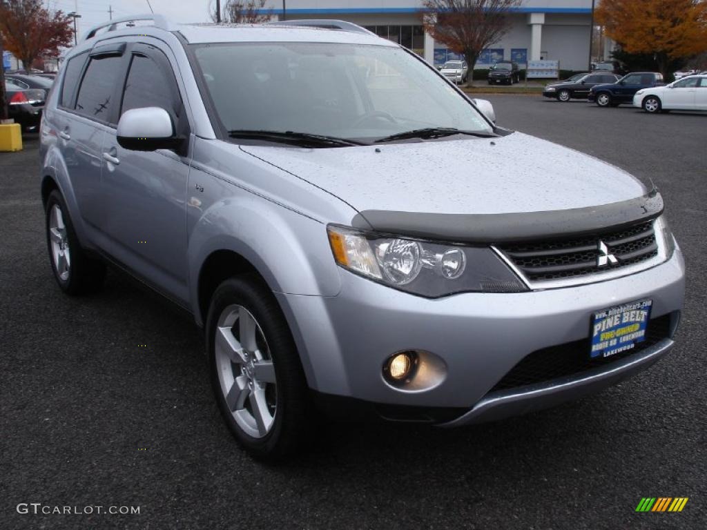 Cool Silver Metallic 2008 Mitsubishi Outlander XLS 4WD Exterior Photo #40150149