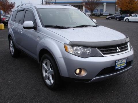 2008 Mitsubishi Outlander XLS 4WD Data, Info and Specs