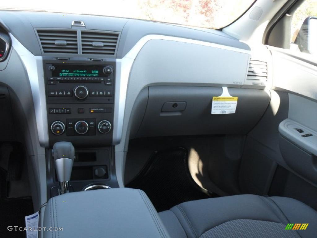 2011 Traverse LT - Dark Blue Metallic / Dark Gray/Light Gray photo #15