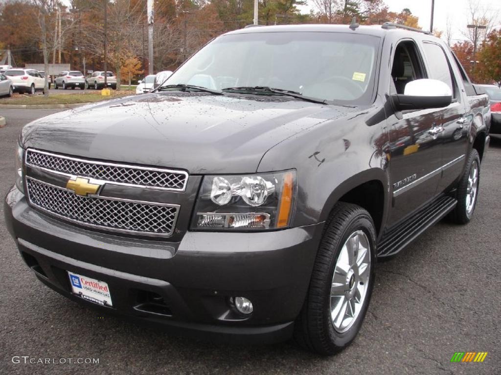2010 Avalanche LTZ 4x4 - Taupe Gray Metallic / Ebony photo #1