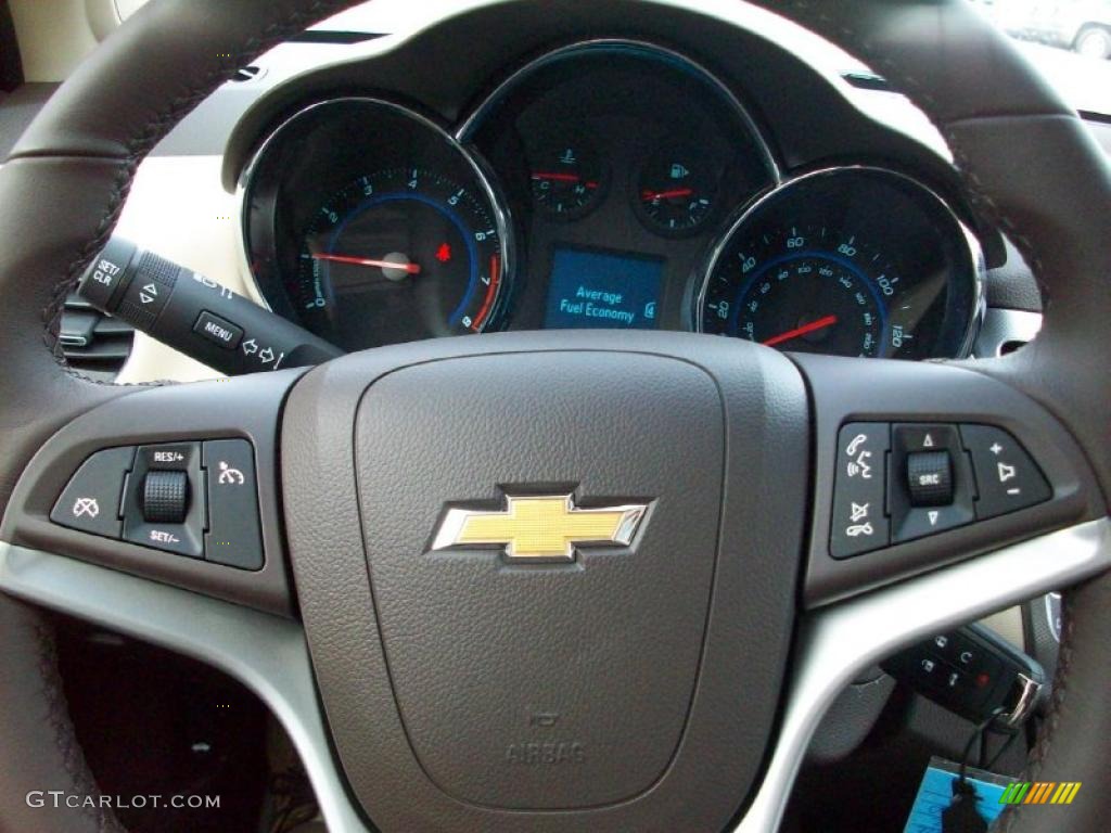 2011 Cruze LTZ - Gold Mist Metallic / Cocoa/Light Neutral Leather photo #12
