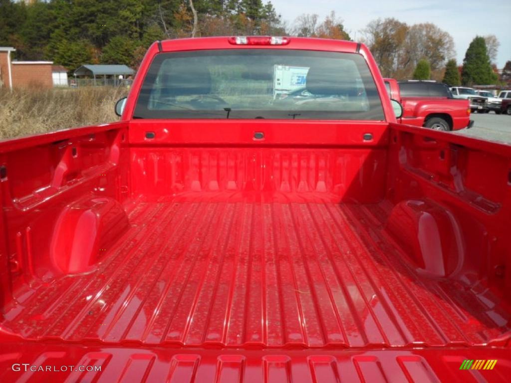 2011 Silverado 1500 Regular Cab 4x4 - Victory Red / Dark Titanium photo #15