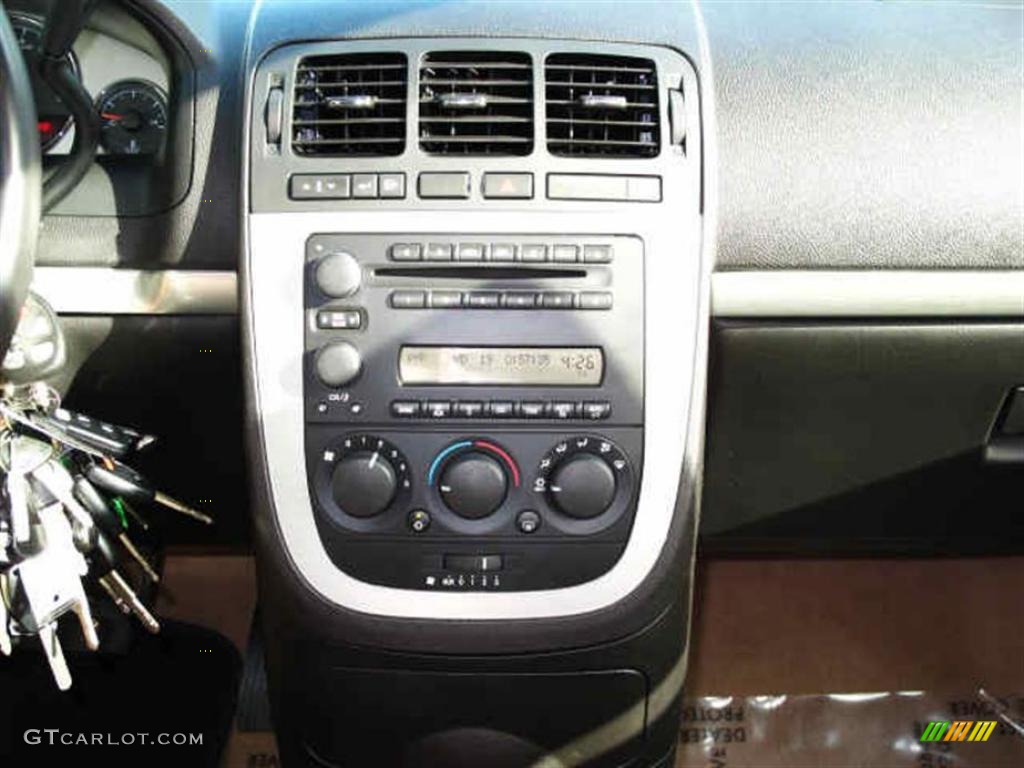 2005 Pontiac Montana SV6 FWD Controls Photo #40155853