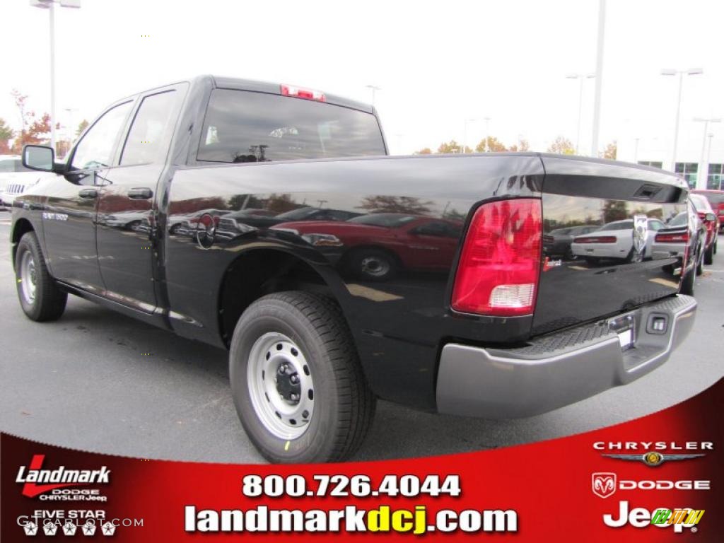 2011 Ram 1500 ST Quad Cab - Brilliant Black Crystal Pearl / Dark Slate Gray/Medium Graystone photo #2