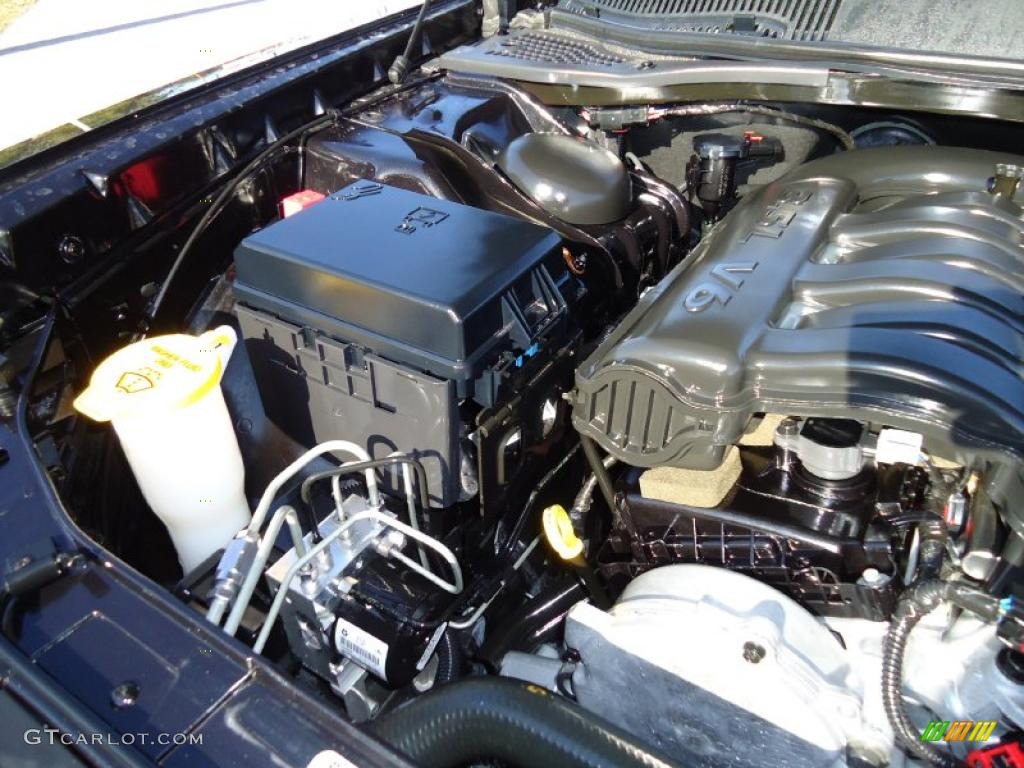 2010 Dodge Challenger SE 3.5 Liter High-Output SOHC 24-Valve V6 Engine Photo #40159577