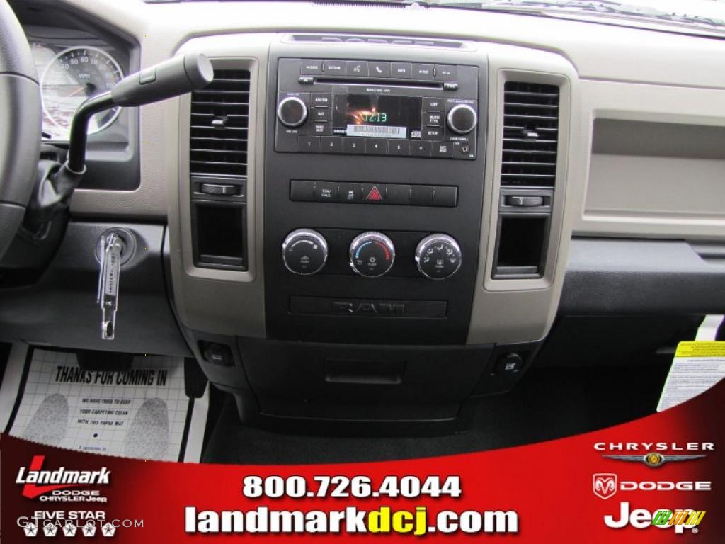 2011 Ram 1500 ST Quad Cab - Deep Cherry Red Crystal Pearl / Dark Slate Gray/Medium Graystone photo #10