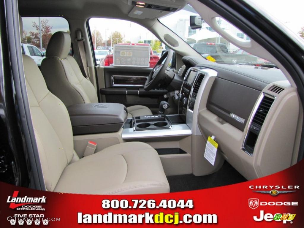 2011 Ram 1500 Laramie Crew Cab - Brilliant Black Crystal Pearl / Light Pebble Beige/Bark Brown photo #9