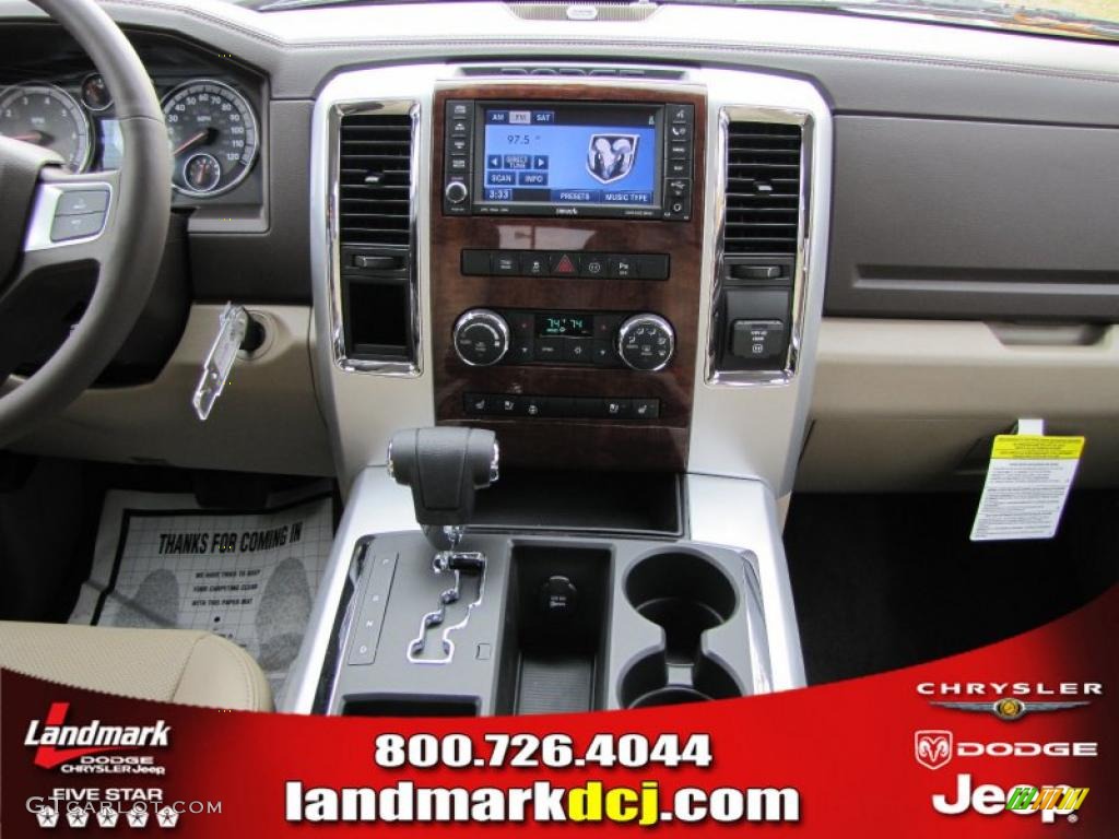 2011 Ram 1500 Laramie Crew Cab - Brilliant Black Crystal Pearl / Light Pebble Beige/Bark Brown photo #10