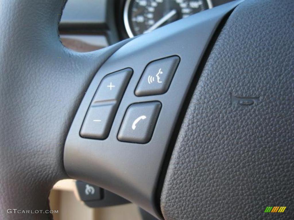 2011 BMW 3 Series 328i Sedan Controls Photo #40165189