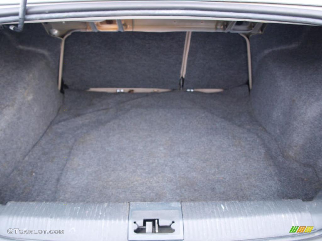2008 Ford Focus S Coupe Trunk Photos