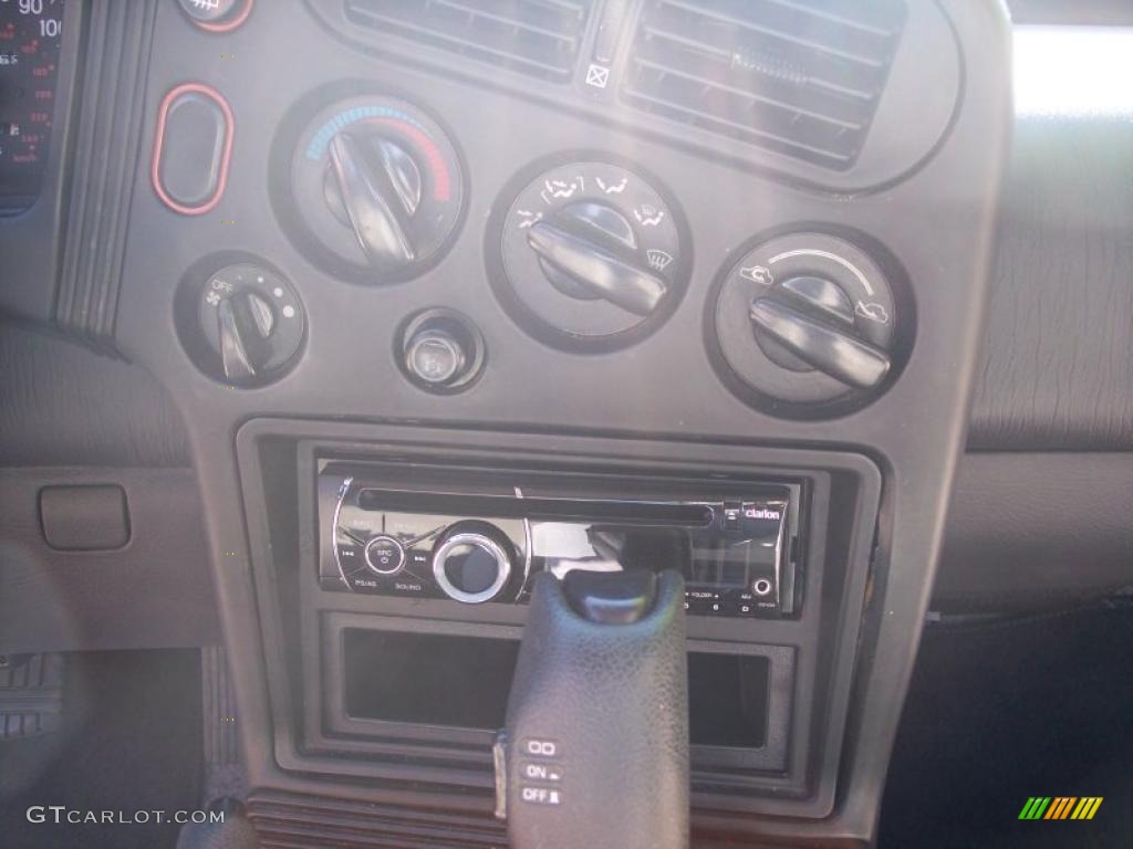1992 Eagle Talon Standard Talon Model Controls Photo #40171725