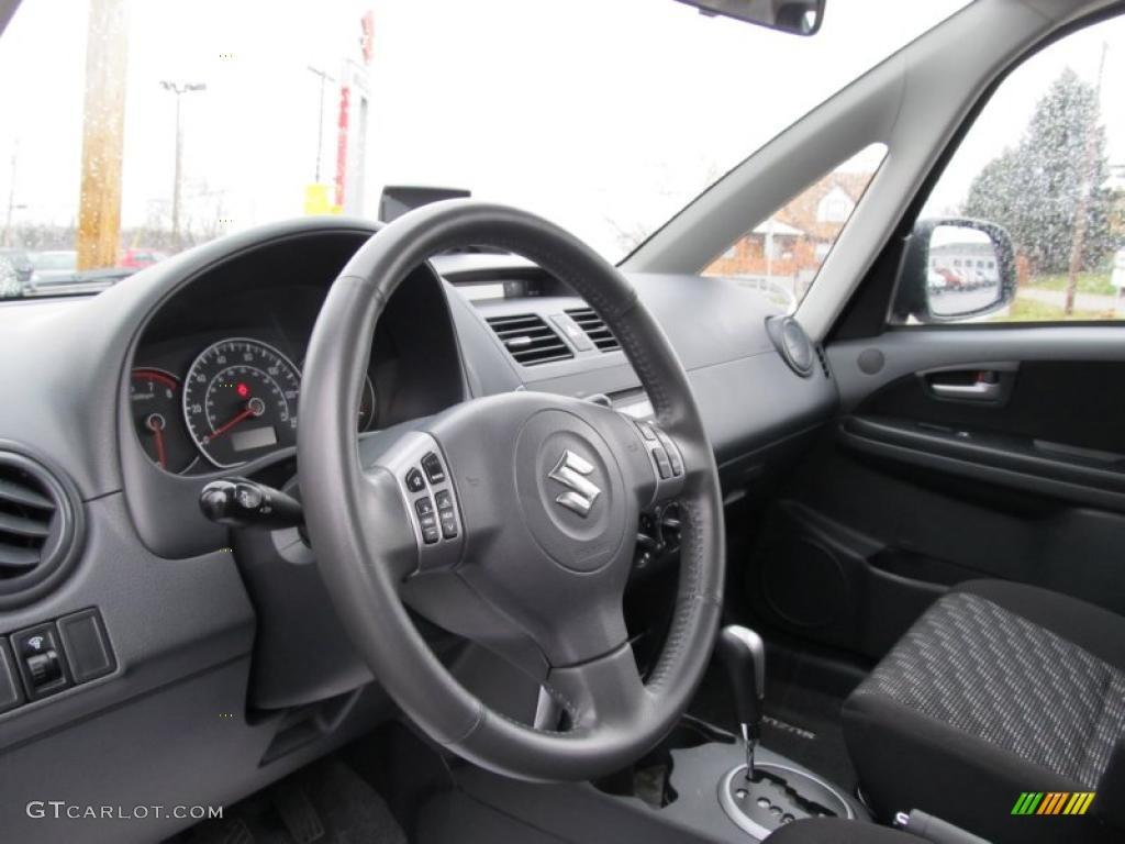 Black Interior 2009 Suzuki SX4 Crossover Technology Photo #40175669