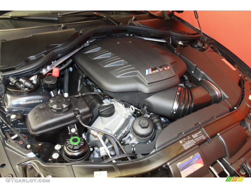 2011 BMW M3 Coupe 4.0 Liter M DOHC 32-Valve VVT V8 Engine Photo #40176901