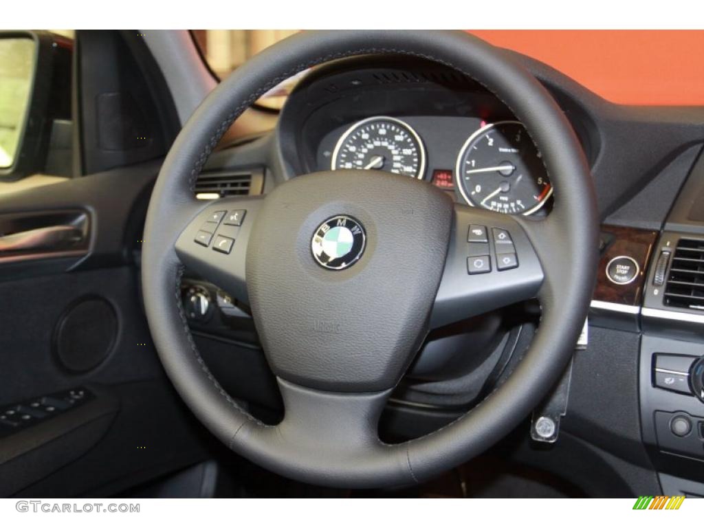 2011 BMW X5 xDrive 35d Steering Wheel Photos