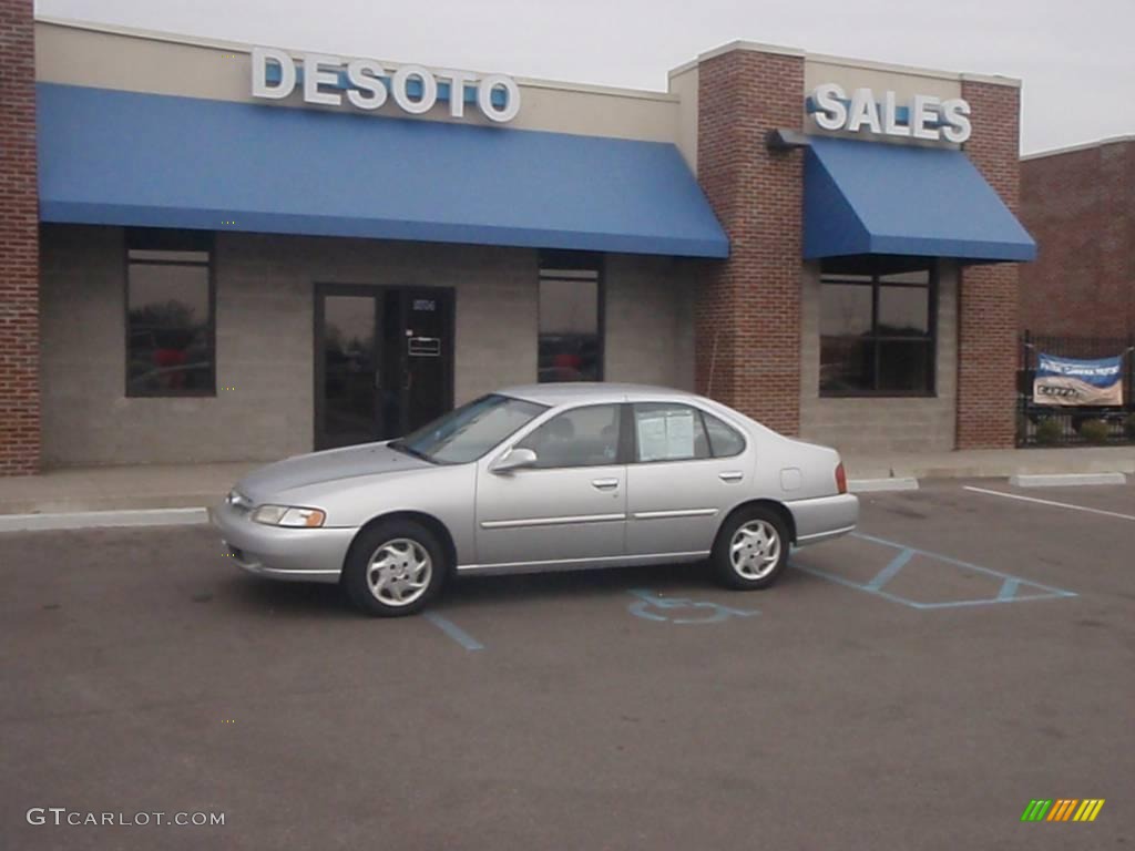 1999 Altima GXE - Platinum Metallic / Dusk photo #1